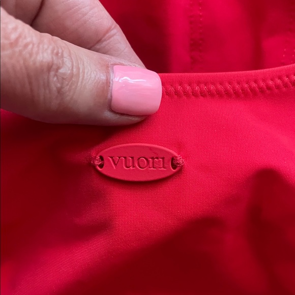 NEW Vuori Encinitas One Piece Swimsuit- Large - Picture 7 of 7